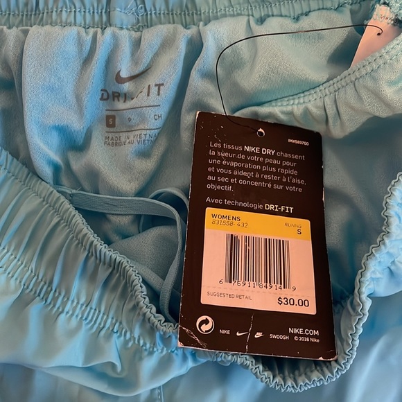 Nike Women's Blue and Purple Lined Shorts Small NWT - Picture 2 of 4